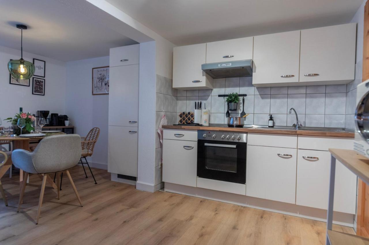 Ferienwohnung Cozy I Hochwertig Eingerichtet Netflix Parkplatz Nespresso Longkamp Exterior foto